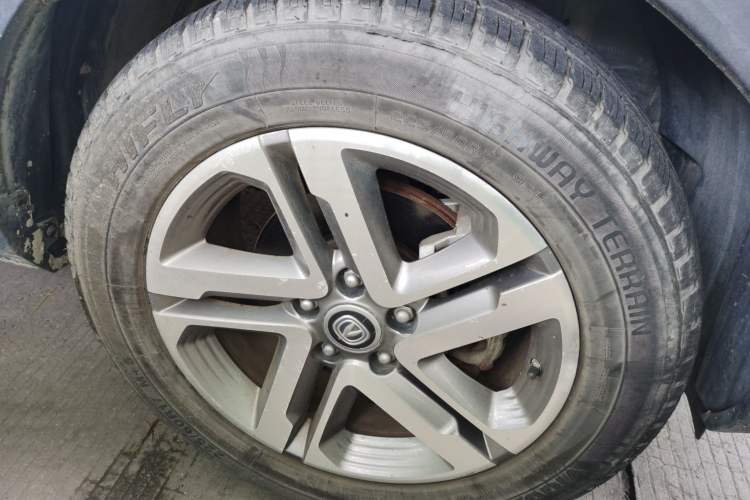 Used CHANGAN CS55 2018 1.5T Manual Colorful Model China V Standard Right Front Wheel Hub