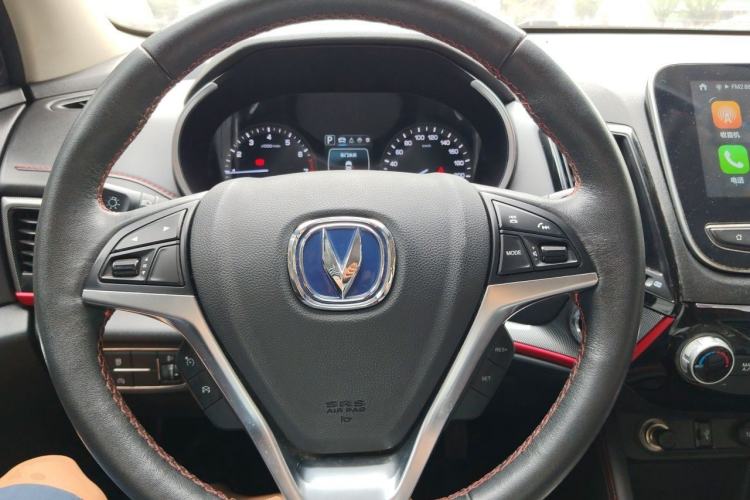 Used CHANGAN CS55 2018 1.5T Automatic Colorful Edition China V Standard Steering Wheel