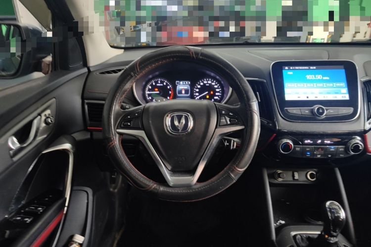 Used CHANGAN CS55 2018 1.5T Manual Colorful Model China V Standard Steering Wheel