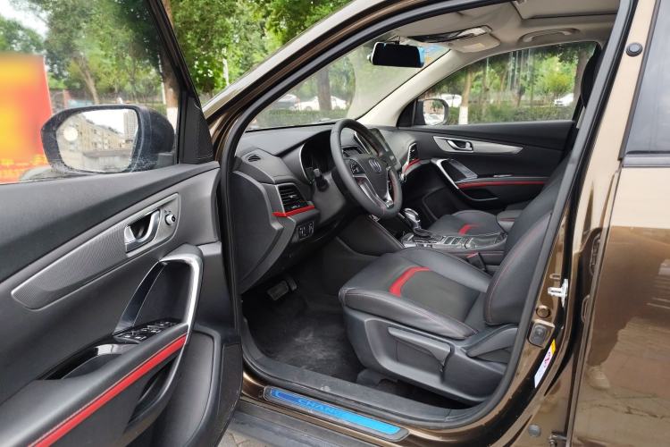 Used CHANGAN CS55 2018 1.5T Automatic Colorful Edition China V Standard Driver Seat