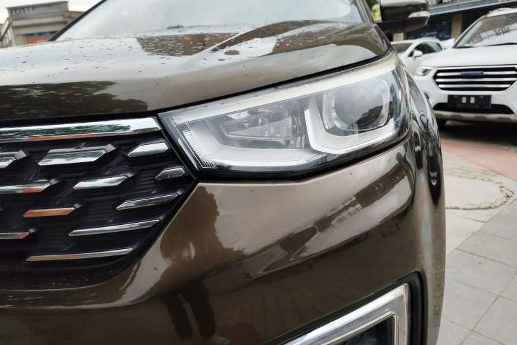 Used CHANGAN CS55 2018 1.5T Automatic Colorful Edition China V Standard Left Front Headlight
