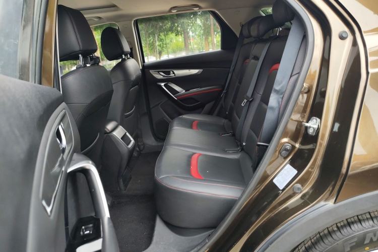 Used CHANGAN CS55 2018 1.5T Automatic Colorful Edition China V Standard Left Rear Seat