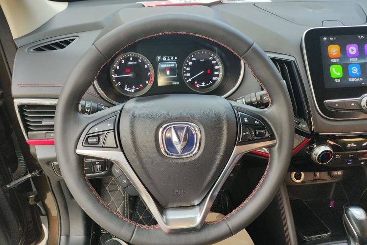 Used CHANGAN CS55 2018 1.5T Automatic Colorful Edition China V Standard Steering Wheel