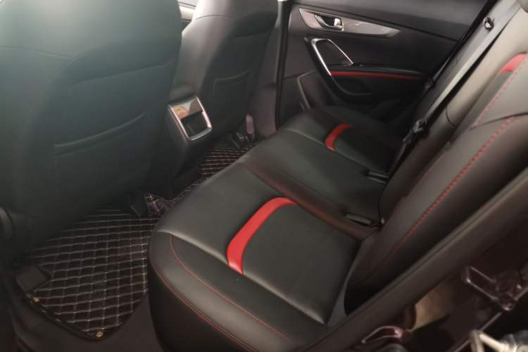 Used CHANGAN CS55 2018 1.5T Automatic Colorful Edition China V Standard Interior 1