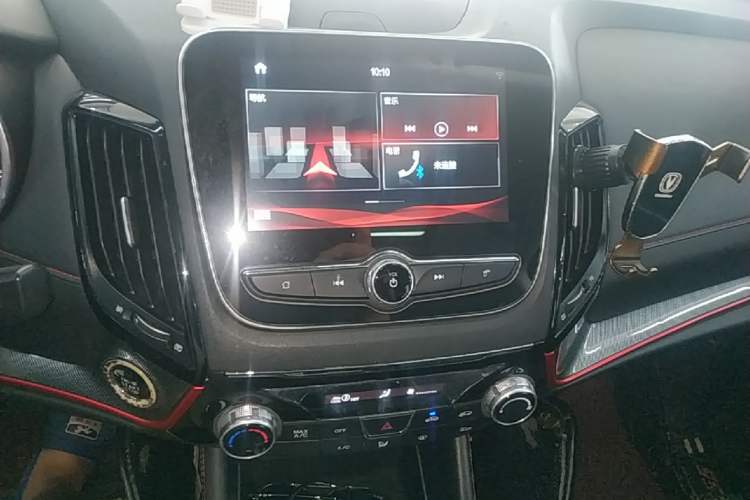 Used CHANGAN CS55 2018 1.5T Automatic Colorful Edition China V Standard Audio And AC Panel