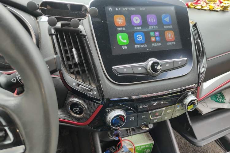 Used CHANGAN CS55 2018 1.5T Automatic Colorful Edition China V Standard Audio And AC Panel