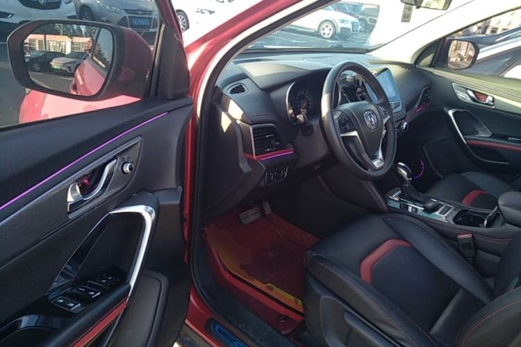 Used CHANGAN CS55 2018 1.5T Automatic Colorful Edition China V Standard Driver Seat