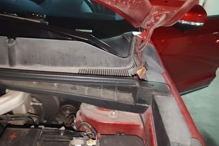 Used CHANGAN CS55 2018 1.5T Automatic Xuanzhi Model China V Standard Engine Bay Left