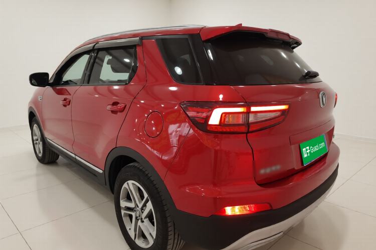 Used CHANGAN CS55 2018 1.5T Manual Colorful Model China V Standard Exterior 2