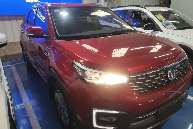 Used CHANGAN CS55 2018 1.5T Automatic Colorful Edition China V Standard Front Right 45 Deg