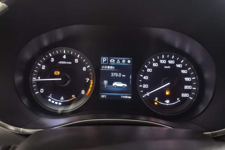 Used CHANGAN CS55 2018 1.5T Automatic Colorful Edition China V Standard Instrument Cluster