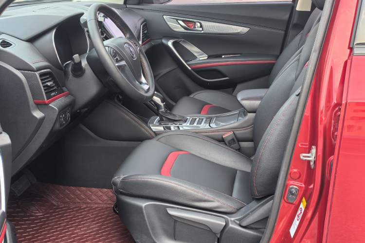 Used CHANGAN CS55 2018 1.5T Automatic Colorful Edition China V Standard Interior 1
