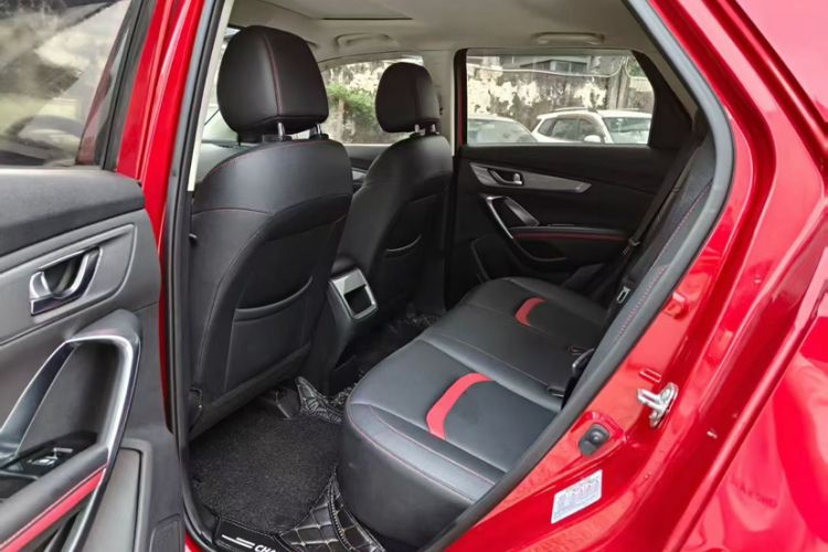 Used CHANGAN CS55 2018 1.5T Automatic Colorful Edition China V Standard Interior 3