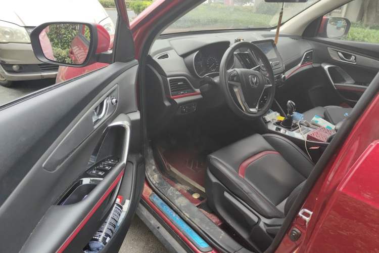 Used CHANGAN CS55 2018 1.5T Manual Xuan Dong Model China V Standard Interior 3