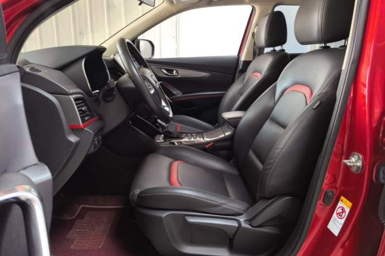 Used CHANGAN CS55 2018 1.5T Automatic Colorful Edition China V Standard Left Front Seat