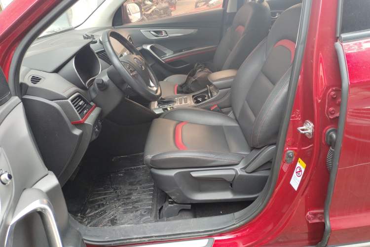 Used CHANGAN CS55 2018 1.5T Automatic Colorful Edition China V Standard Left Front Seat