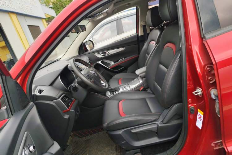 Used CHANGAN CS55 2018 1.5T Automatic Colorful Edition China V Standard Left Front Seat