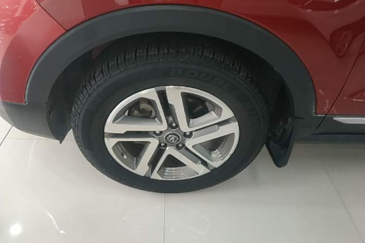Used CHANGAN CS55 2018 1.5T Automatic Colorful Edition China V Standard Left Front Wheel Hub