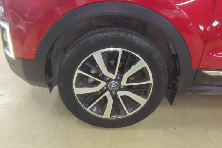 Used CHANGAN CS55 2018 1.5T Manual Xuan Dong Model China V Standard Left Front Wheel Hub