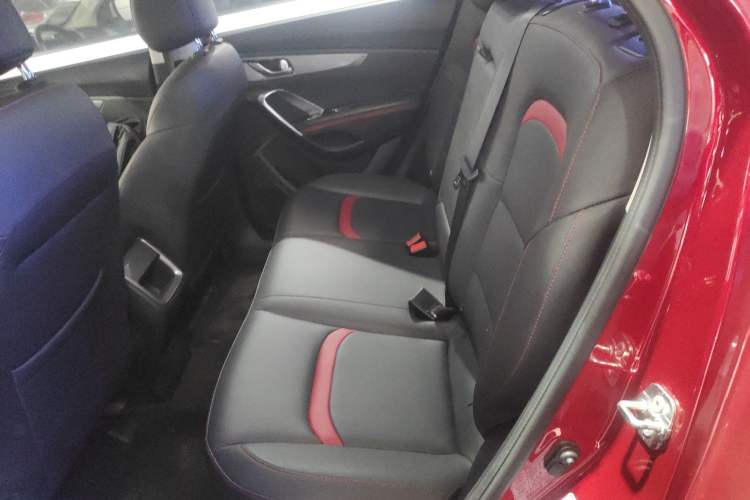 Used CHANGAN CS55 2018 1.5T Automatic Colorful Edition China V Standard Left Rear Seat