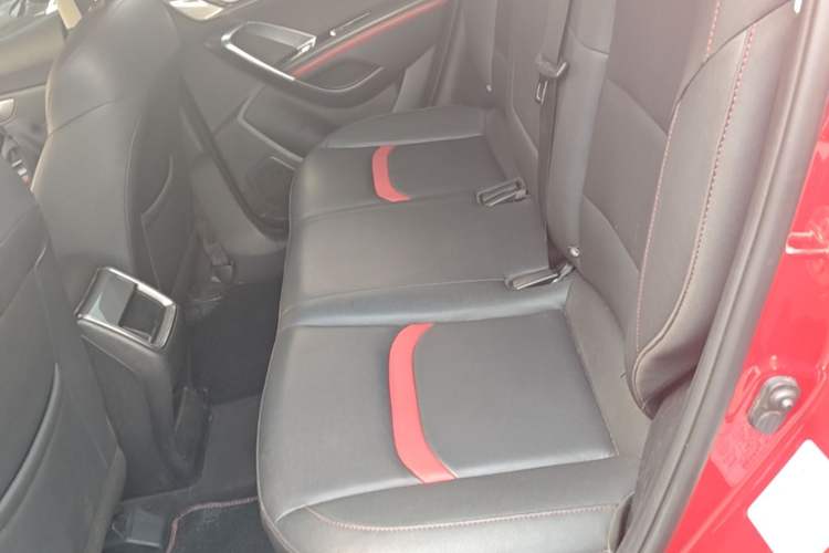 Used CHANGAN CS55 2018 1.5T Automatic Colorful Edition China V Standard Left Rear Seat