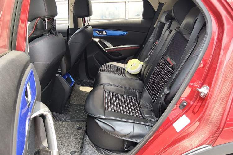 Used CHANGAN CS55 2018 1.5T Automatic Colorful Edition China V Standard Left Rear Seat