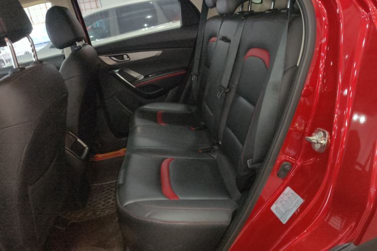 Used CHANGAN CS55 2018 1.5T Manual Colorful Model China V Standard Left Rear Seat