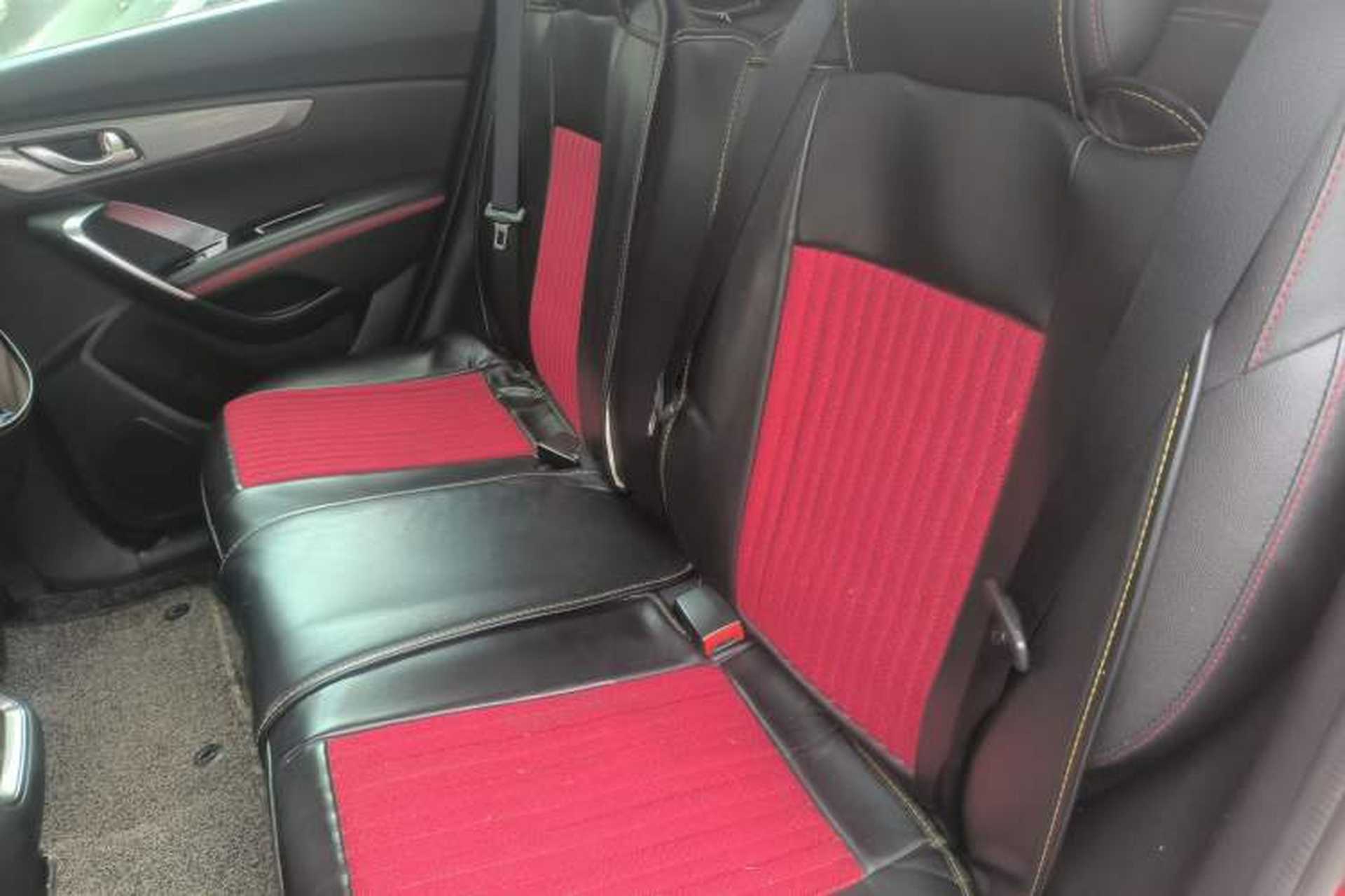 Used CHANGAN CS55 2018 1.5T Automatic Xuan Dong Model China V Standard Left Rear Seat