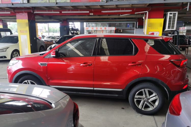 Used CHANGAN CS55 2018 1.5T Automatic Colorful Edition China V Standard Left Side