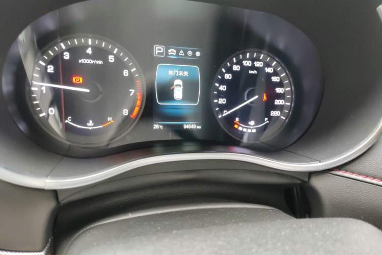 Used CHANGAN CS55 2018 1.5T Automatic Xuan Dong Model China V Standard Odometer Close Up