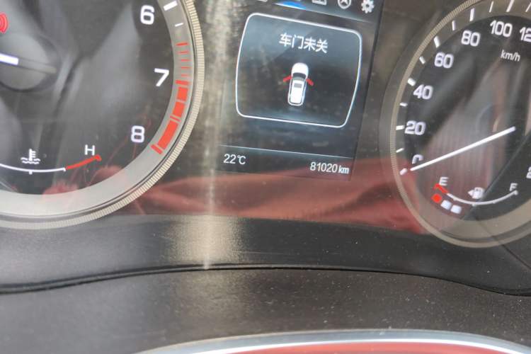 Used CHANGAN CS55 2018 1.5T Automatic Colorful Edition China V Standard Odometer Close Up