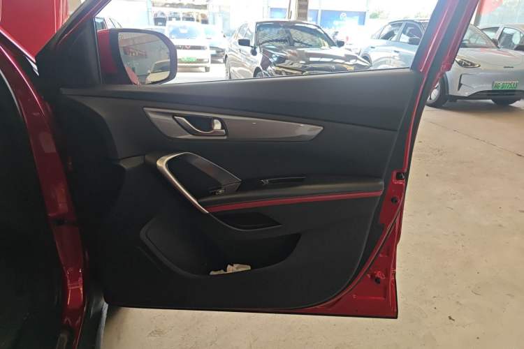 Used CHANGAN CS55 2018 1.5T Automatic Xuanzhi Model China V Standard Right Front Door Interior