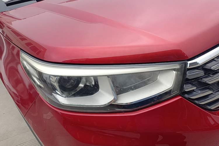 Used CHANGAN CS55 2018 1.5T Manual Colorful Model China V Standard Right Front Headlight