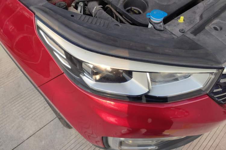 Used CHANGAN CS55 2018 1.5T Manual Colorful Model China V Standard Right Front Headlight