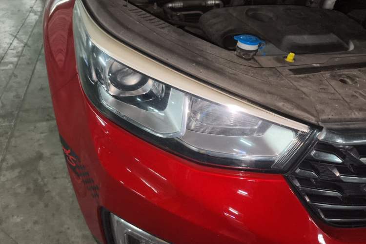 Used CHANGAN CS55 2018 1.5T Manual Colorful Model China V Standard Right Front Headlight