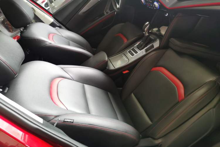 Used CHANGAN CS55 2018 1.5T Automatic Colorful Edition China V Standard Right Front Seat