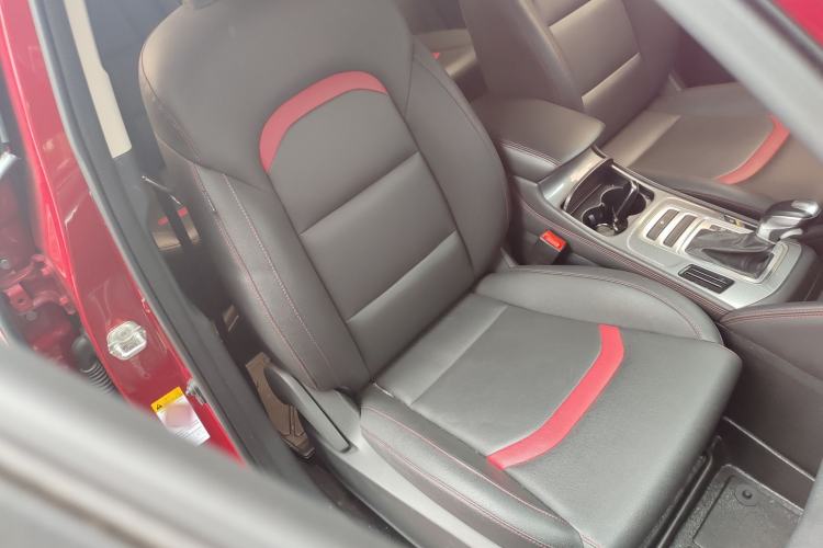 Used CHANGAN CS55 2018 1.5T Automatic Colorful Edition China V Standard Right Front Seat
