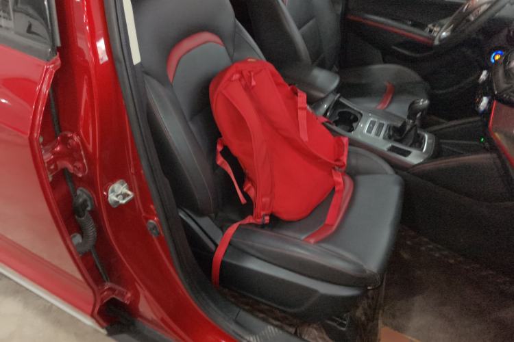Used CHANGAN CS55 2018 1.5T Manual Colorful Model China V Standard Right Front Seat