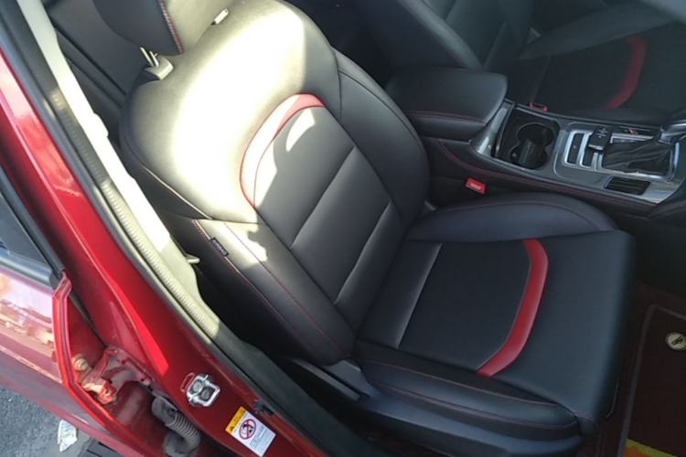 Used CHANGAN CS55 2018 1.5T Automatic Colorful Edition China V Standard Right Front Seat