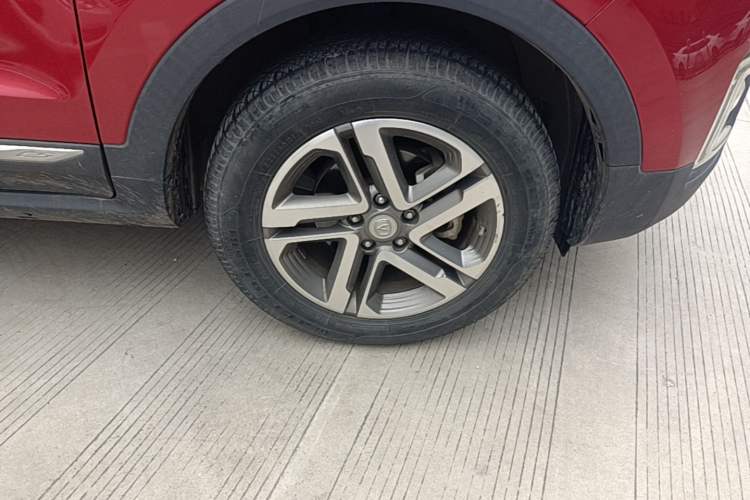 Used CHANGAN CS55 2018 1.5T Manual Colorful Model China V Standard Right Front Wheel Hub