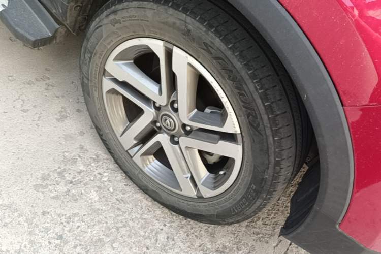 Used CHANGAN CS55 2018 1.5T Automatic Colorful Edition China V Standard Right Front Wheel Hub