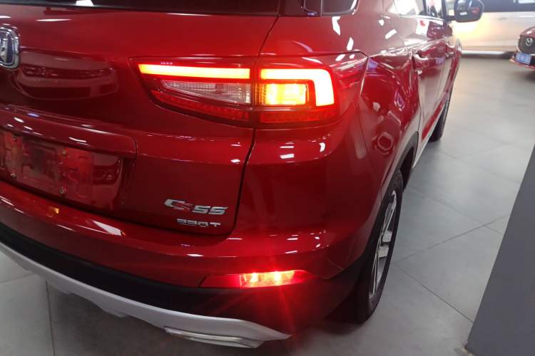 Used CHANGAN CS55 2018 1.5T Automatic Colorful Edition China V Standard Right Rear Taillight