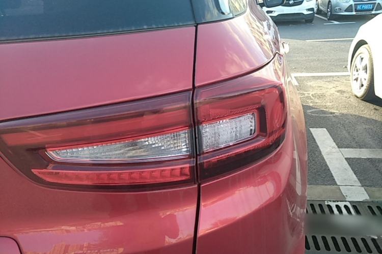 Used CHANGAN CS55 2018 1.5T Automatic Colorful Edition China V Standard Right Rear Taillight