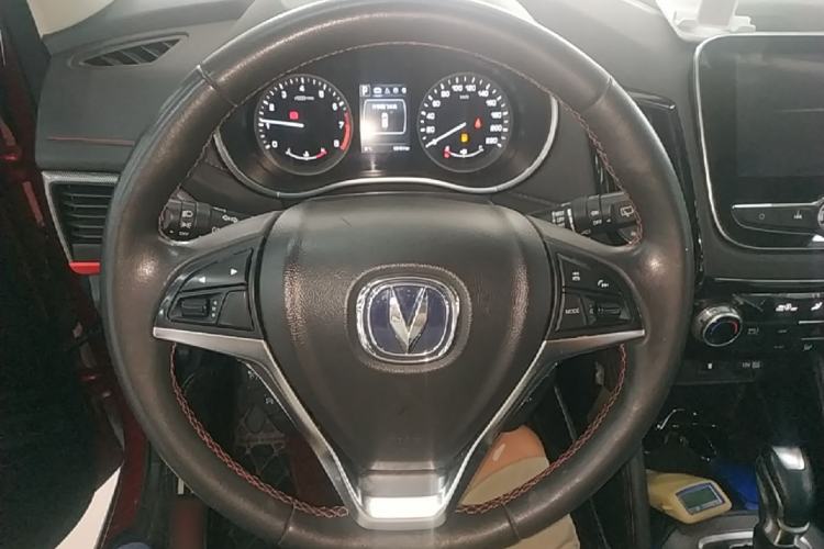 Used CHANGAN CS55 2018 1.5T Automatic Colorful Edition China V Standard Steering Wheel