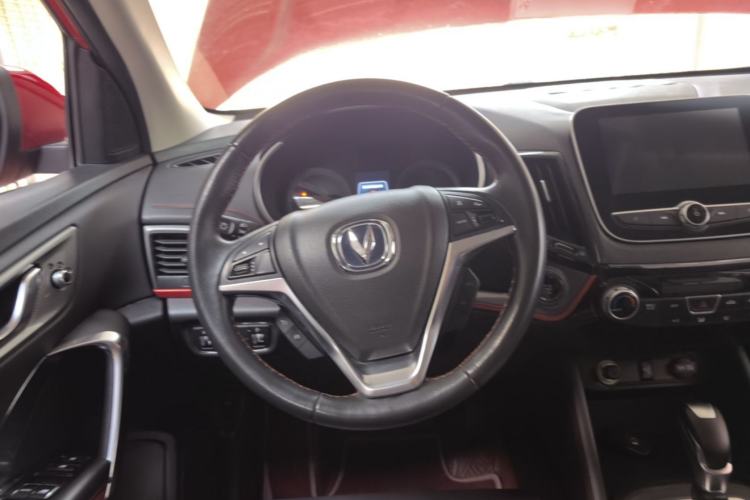Used CHANGAN CS55 2018 1.5T Automatic Colorful Edition China V Standard Steering Wheel