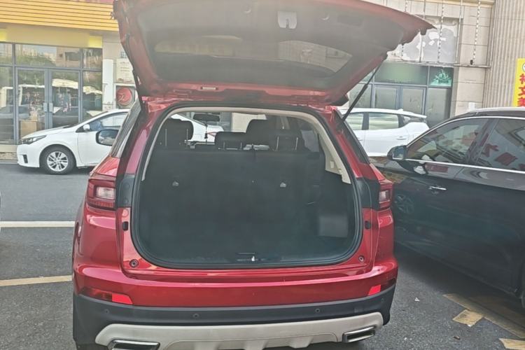 Used CHANGAN CS55 2018 1.5T Automatic Colorful Edition China V Standard Trunk