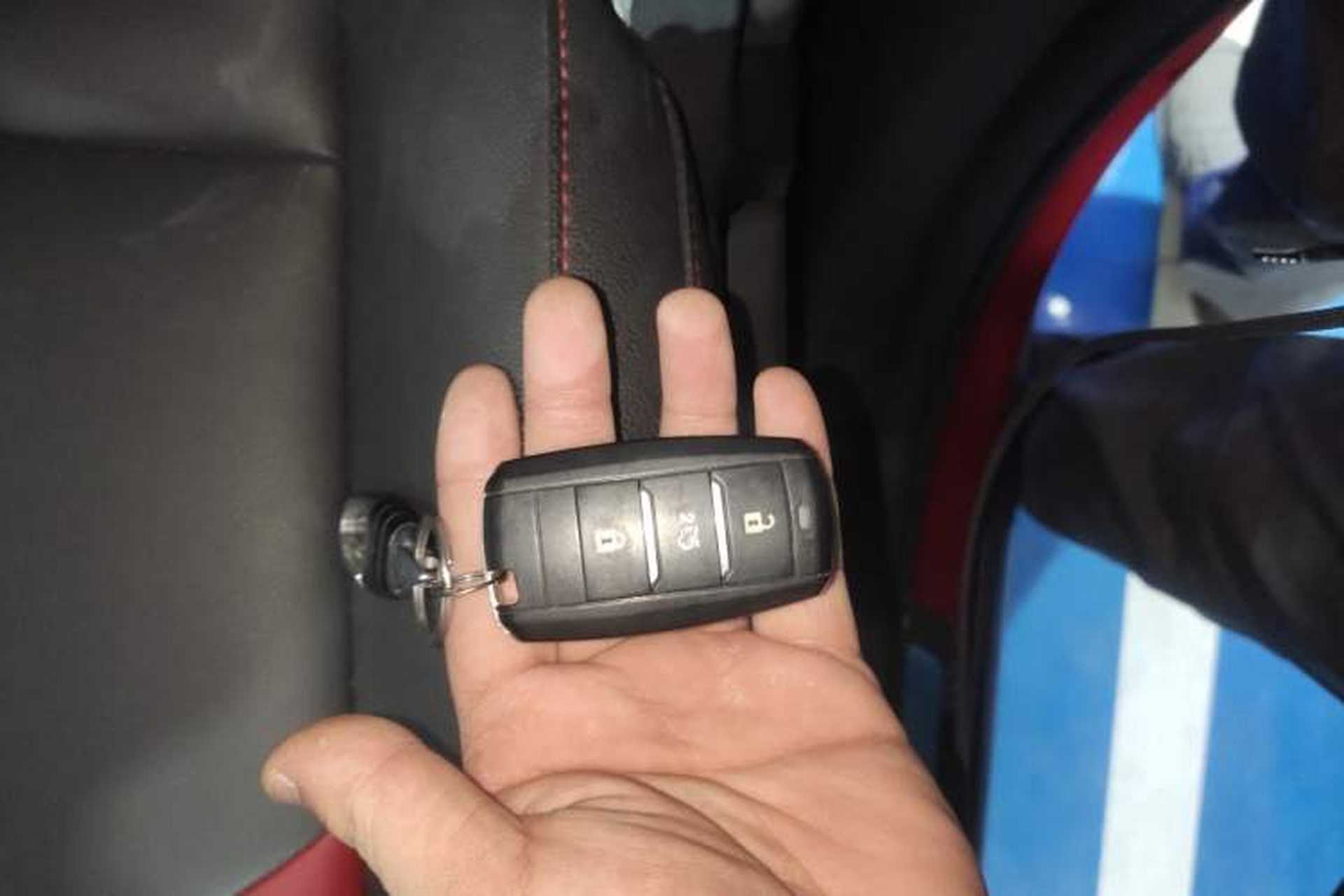 Used CHANGAN CS55 2018 1.5T Automatic Colorful Edition China V Standard Vehicle Key