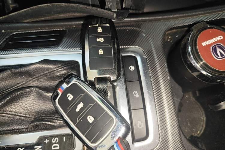 Used CHANGAN CS55 2018 1.5T Automatic Xuanzhi Model China V Standard Vehicle Key