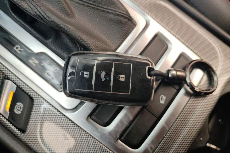 Used CHANGAN CS55 2018 1.5T Automatic Colorful Edition China V Standard Vehicle Key