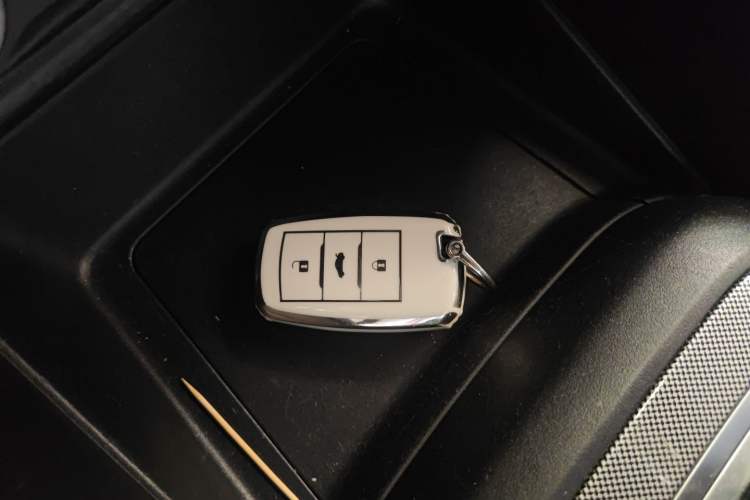 Used CHANGAN CS55 2018 1.5T Automatic Xuanzhi Model China V Standard Vehicle Key